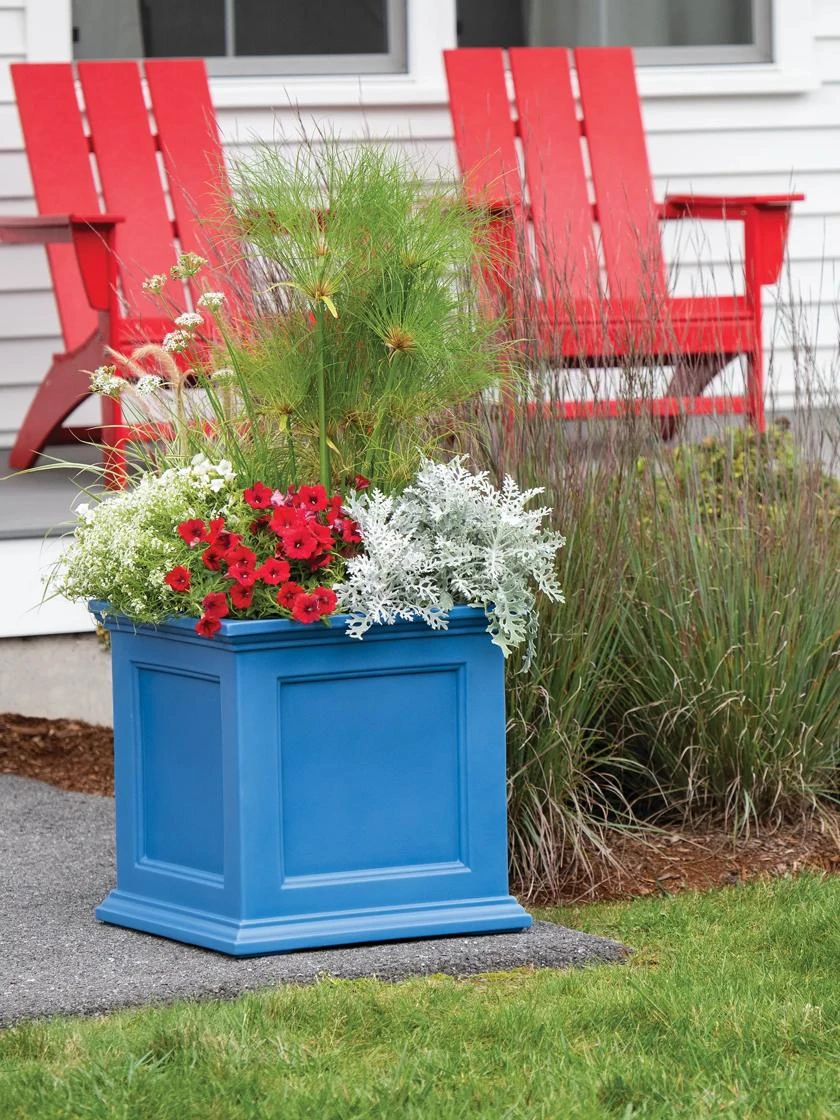 Fairfield Self-Watering Square Planter, 20” x 20” Fairfield Self-Watering Square Planter, 20” X 20” -Gardene Supply Sales 39 618 04215 tif