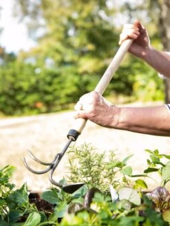 Gardener's Lifetime Raised Bed Cultivator -Gardene Supply Sales 8587960 3527 tif