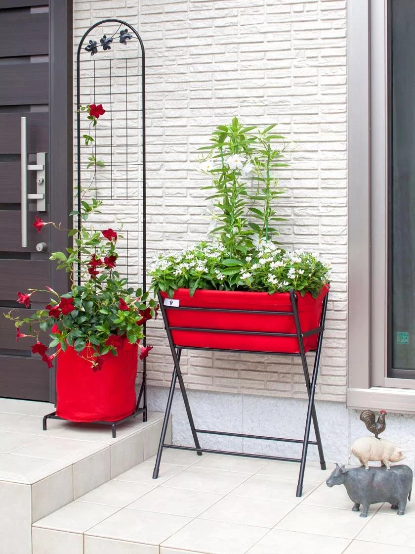 VegTrug® Poppy Go Planter VegTrug® Poppy Go Planter -Gardene Supply Sales 8598765 01V 1 vegtrug poppy go planter