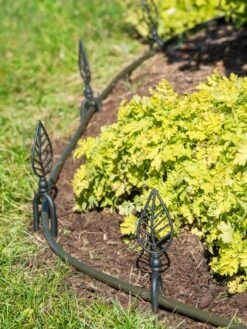 Leaf Hose Guide, Set Of 4 2 Leaf Hose Guide, Set Of 4 -Gardene Supply Sales 8600240 403 tif