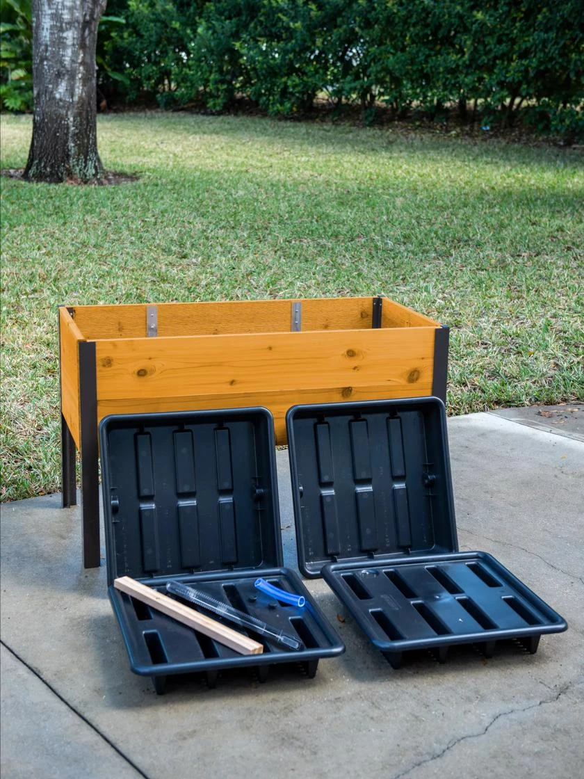 Self-Watering Insert for 2’ x 4’ Planter Self-Watering Insert For 2’ X 4’ Planter -Gardene Supply Sales 8608963 6002 tif