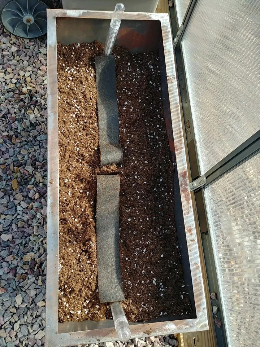 Adjustable Self-Watering Insert for Pots and Planters Adjustable Self-Watering Insert For Pots And Planters -Gardene Supply Sales 8610250 7000 tif