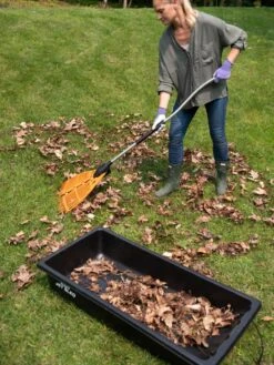 Gardener's Summer Sled -Gardene Supply Sales 8611047 025 tif