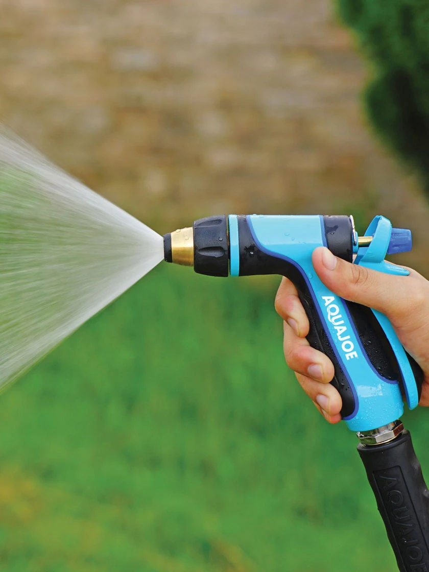 Aqua Joe® AJHN105 Hose Nozzle With Trigger Flow Control Aqua Joe® AJHN105 Hose Nozzle With Trigger Flow Control -Gardene Supply Sales 8612870 03v aqua joe hose nozzle with trigger flow control