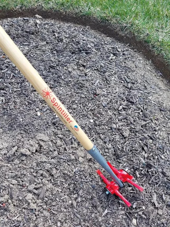 The Spintiller® Landscaper Tiller The Spintiller® Landscaper Tiller -Gardene Supply Sales 8614157 01V 3 4